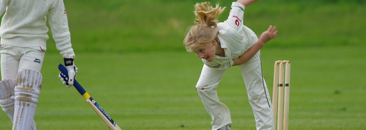 How to Measure a Girl for a New Cricket Bat