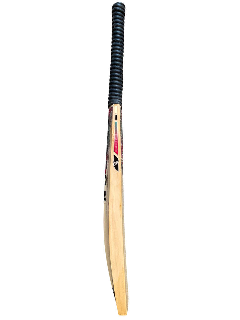 Size 6 English Willow Cricket Bat - 1lb 15.4oz