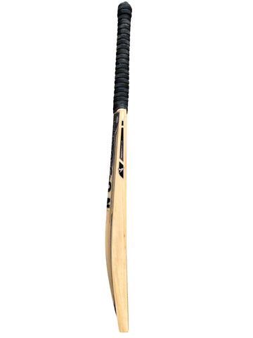A Grade 2, Harrow English Willow Cricket Bat Weighing 2lb 2oz. A Beautifully Balanced Cricket Bat With a Lightweight Pick-Up, Large Edges and Spine and Insanely Good Ping, a Perfect Cricket Bat for a Boy or Girl Who Is 5.34f1 – 5 51ft Tall