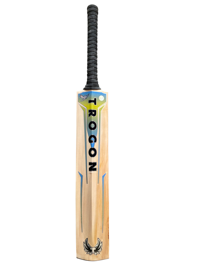 An backview of a sideview of a Trogon cricket bat