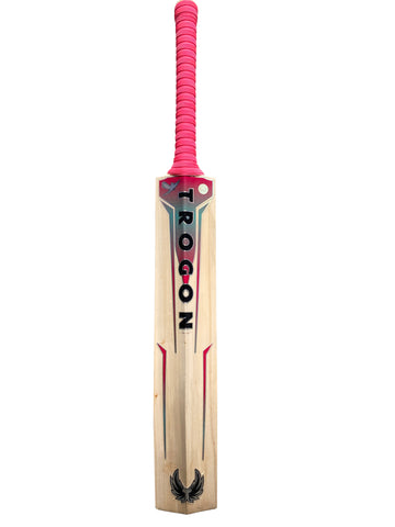 A Grade 2, Short Handle English Willow Cricket Bat Weighing 2lb 4oz Designed for Ladies. A Full-Length Bow, Large Sweet Spot With an Incredible Ping, Perfect for Any Serious Female Cricketer