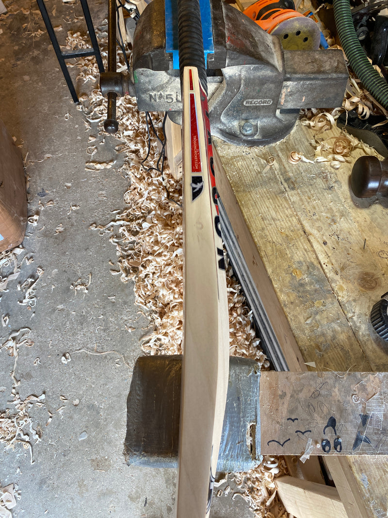 Size 6 Cricket Bat - 1lb 13.1oz (Ref: TRO19)