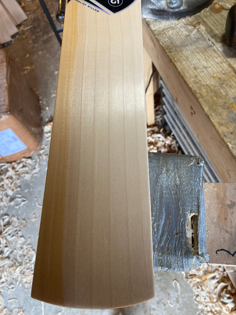 Size 4 Cricket Bat - 1LB 15.5oz (Ref: TRO15)