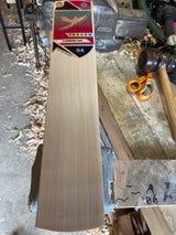 Size 5 Cricket Bat - 1LB 13.4oz (Ref: TRO21)