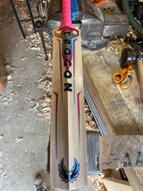 Size 5 Cricket Bat - 1LB 13.4oz (Ref: TRO21)