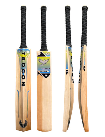 A Grade 2 English Willow Ladies Cricket Bat Weighing 2lb 7oz. A Beautiful Cricket Bat With Large Edges, a Huge Sweet Spot and Incredible Ping, an Incredible Cricket Bat for Any Serious Female Cricketer
